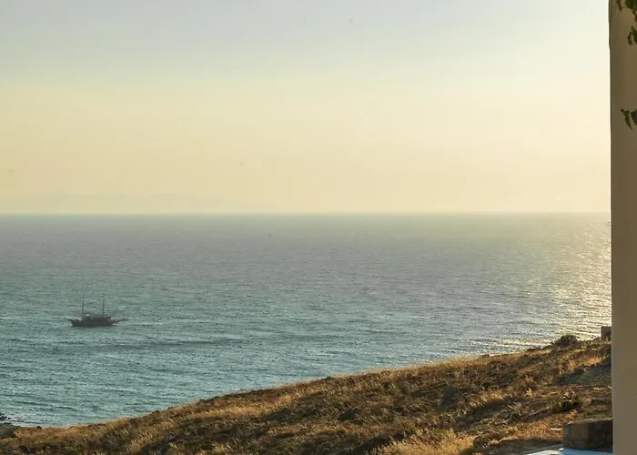 Helios Max Βίλα Άγιος Στέφανος